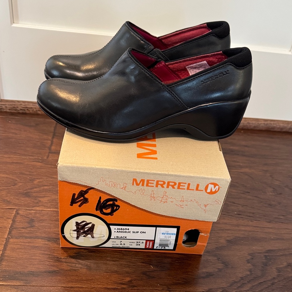 Merrell Women's Black Leather Mules